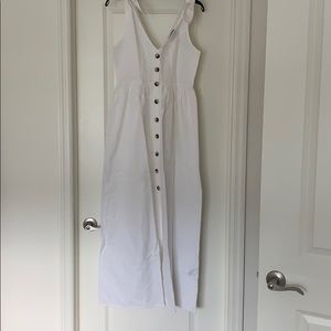 White linen maxi dress